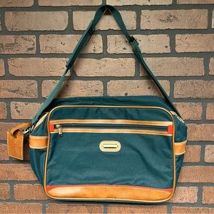 Jaguar Messenger Should Bag, Dark Green